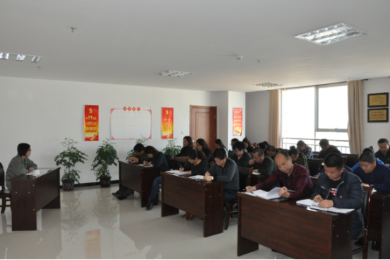 集團(tuán)黨委委員、副總經(jīng)理劉玲同志宣講黨的十九大精神